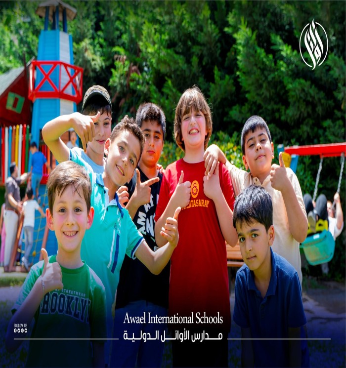تابعوا معنا مغامرات الطلاب في نادي الأوائل الصيفي وهم يقضون وقتًا ممتعًا في حديقة المدرسة خلال الدوام